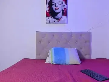 Maya-onelya – webcam model profile photo Image 11