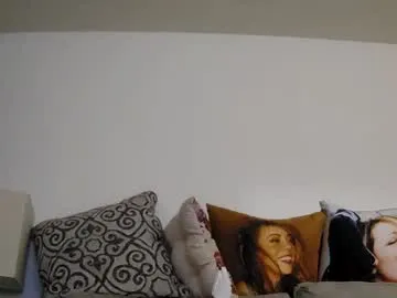 Bikergirl_97 – webcam model profile photo Image 8