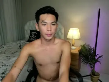 paroncho – webcam model profile photo Image 3