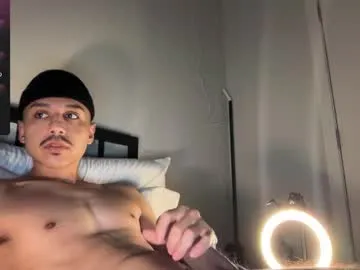 octavarium211 – webcam model profile photo Image 17