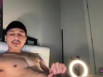 octavarium211 – webcam model profile photo Image 18