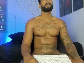 crystalclearstud – webcam model profile photo Image 7