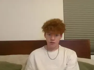 TOP_po – webcam model profile photo Image 3