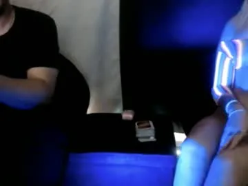 lucretiaburnaugh – webcam model profile photo Image 4