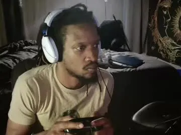 bambi_lu – webcam model profile photo Image 14