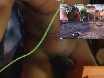 tumbles05 – webcam model profile photo Image 12