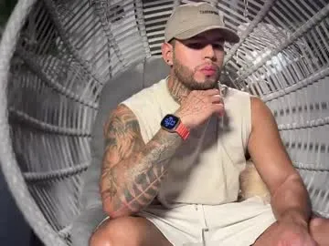 juanfe_style – webcam model profile photo Image 4