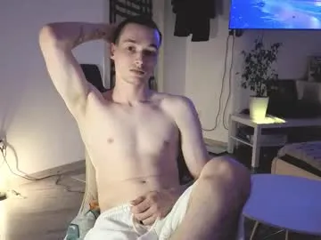 jucieLussie – webcam model profile photo Image 17