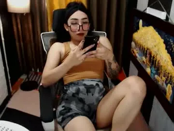 milly_shy – webcam model profile photo Image 6