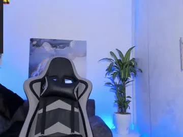 alana15 – webcam model profile photo Image 8