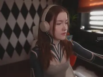 hat_on – webcam model profile photo Image 11