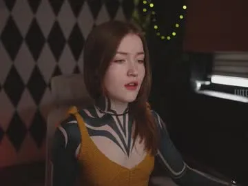 hat_on – webcam model profile photo Image 9