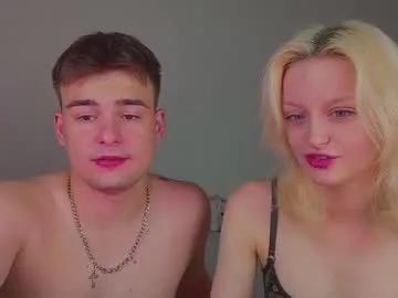 NaughtyInGlasses – webcam model profile photo Image 4