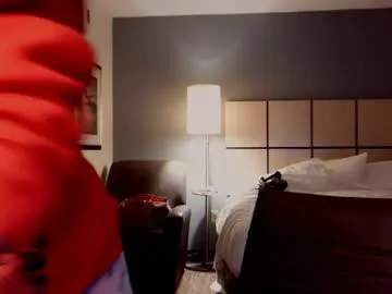 IORio2 – webcam model profile photo Image 16