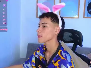 kustom77 – webcam model profile photo Image 14