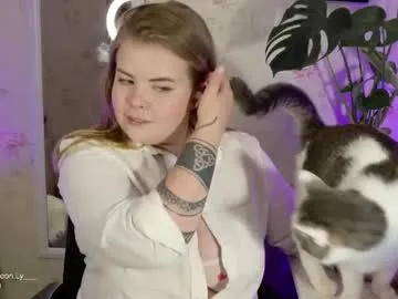 mayadashaaa – webcam model profile photo Image 15