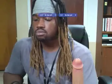 Zero-One – webcam model profile photo Image 17