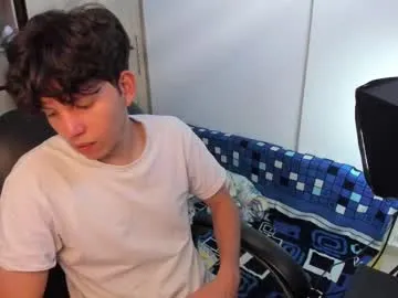 playhardsex – webcam model profile photo Image 15