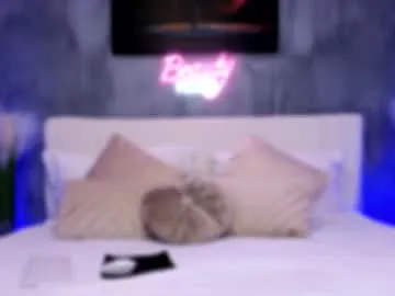 Allla – webcam model profile photo Image 3