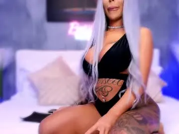 Allla – webcam model profile photo Image 4