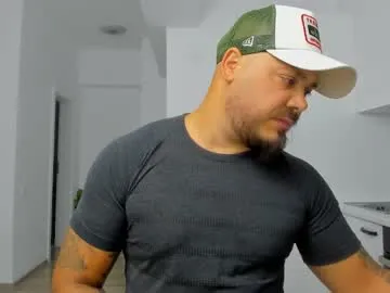 octavarium211 – webcam model profile photo Image 16