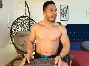 glasses_cat – webcam model profile photo Image 3