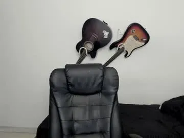 StarKristy – webcam model profile photo Image 9