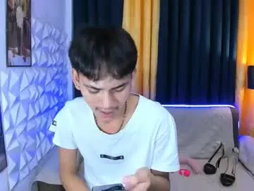 parupercov – webcam model profile photo Image 9