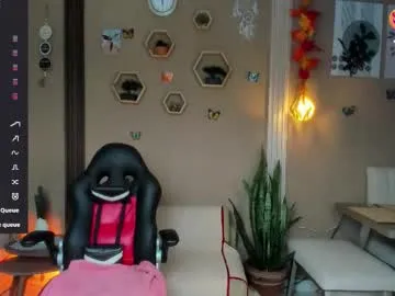 JadeyKhada – webcam model profile photo Image 18