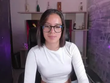 lucretiaburnaugh – webcam model profile photo Image 1