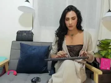 latinaflower_ts – webcam model profile photo Image 18