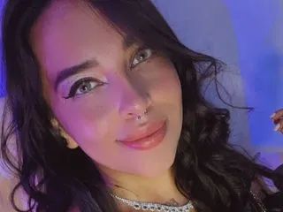 Taanni – webcam model profile photo Image 2