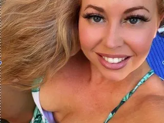 KamileLatinasexy – webcam model profile photo Image 2