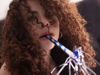 DonnaCurlySunShine – webcam model profile photo