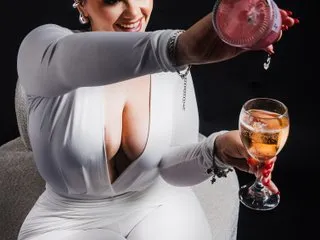 amcutefatima – webcam model profile photo Image 4