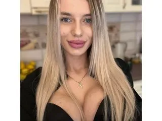 DannaCohen – webcam model profile photo Image 2