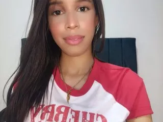 Maya-onelya – webcam model profile photo Image 2