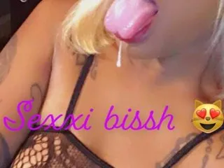 remywild – webcam model profile photo Image 11