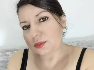 littlesweettifany – webcam model profile photo Image 2