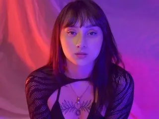 Ninaloaiza – webcam model profile photo