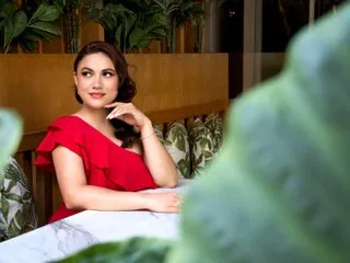 Elena-G – webcam model profile photo Image 5