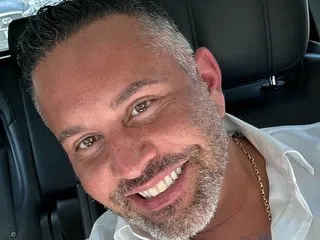 Wolfie51 – webcam model profile photo