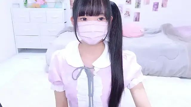 demieliss – webcam model profile photo Image 15