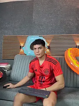 molochnaya000 – webcam model profile photo Image 6