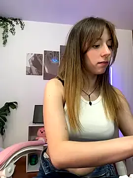 bambi_lu – webcam model profile photo Image 16