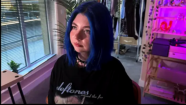 HopeHeaven – webcam model profile photo Image 18