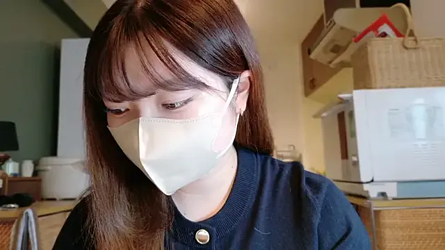 millemimi – webcam model profile photo Image 5