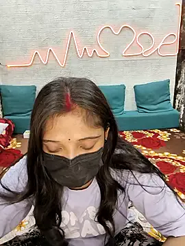 _favorite_ – webcam model profile photo Image 3