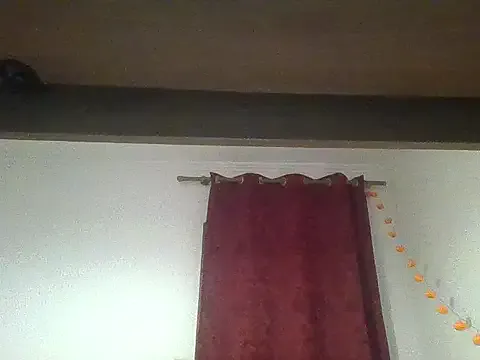 hina_porn – webcam model profile photo Image 4