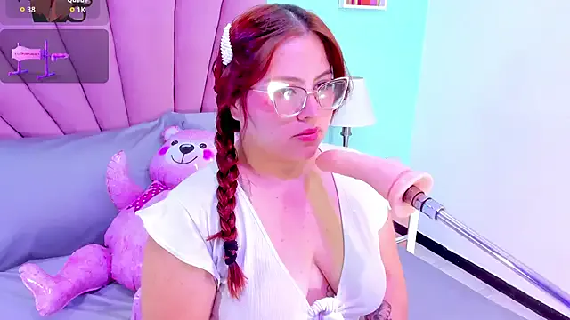 elenajuarez – webcam model profile photo Image 7